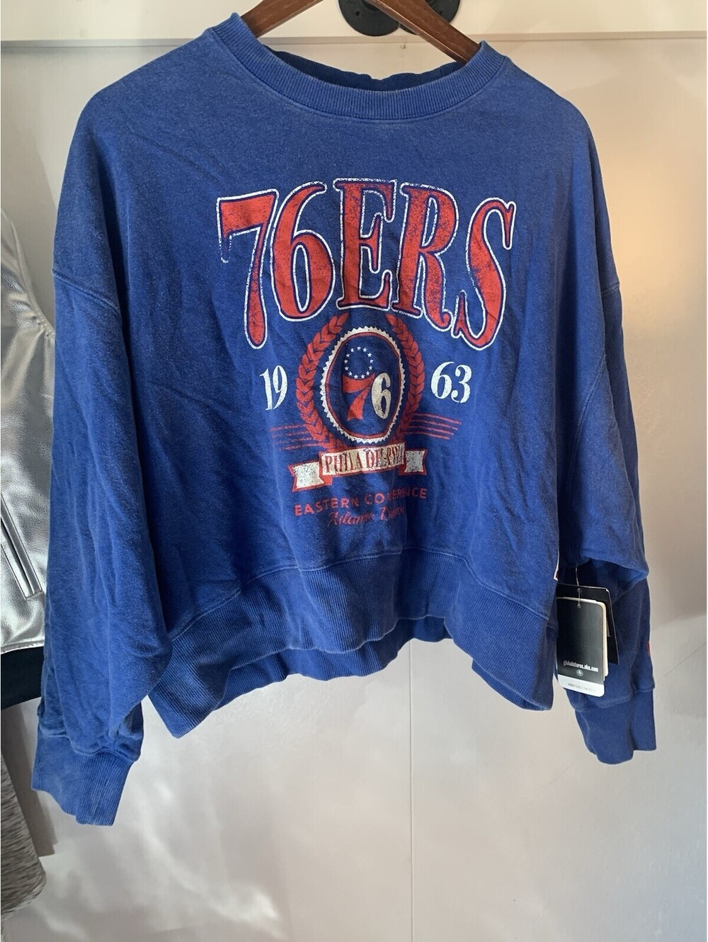 New Era NBA Philadelphia 76ers Crewneck Sweatshirt Blue Red White Size S
